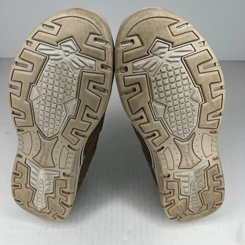 Skechers Mens 65086 Taupe Expected Gomel Relaxed Fit Mesh Size 8 Slip-On Shoes